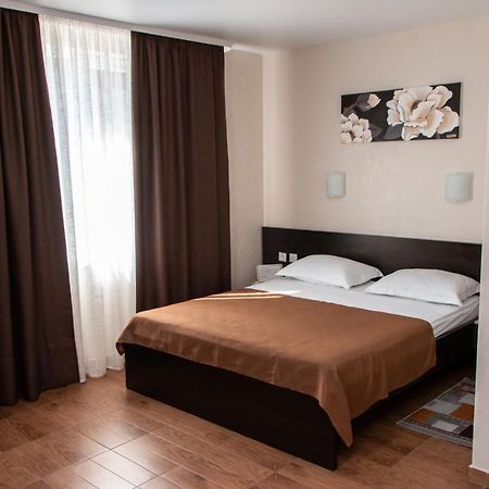 Hotel Гостинний Двір "Марія" Kropywnycki Zewnętrze zdjęcie