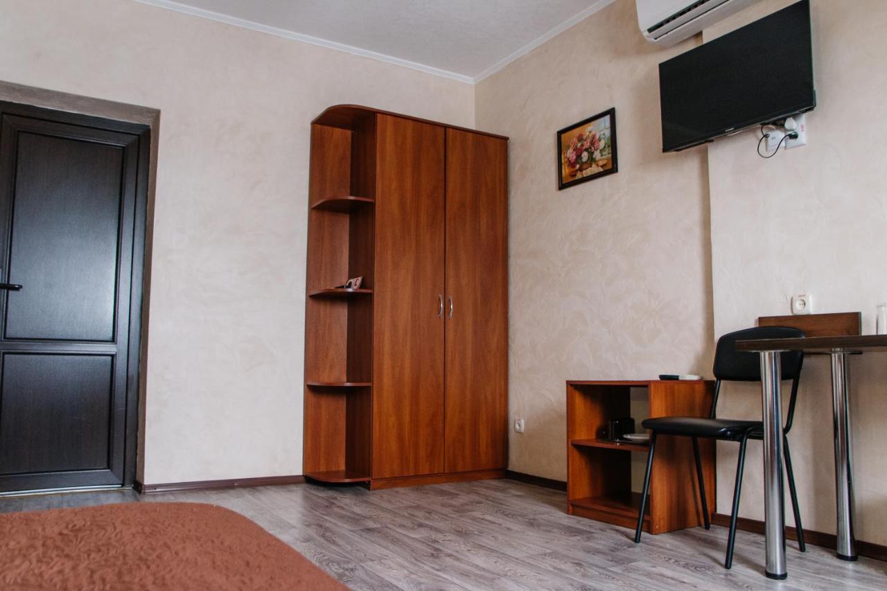 Hotel Гостинний Двір "Марія" Kropywnycki Zewnętrze zdjęcie