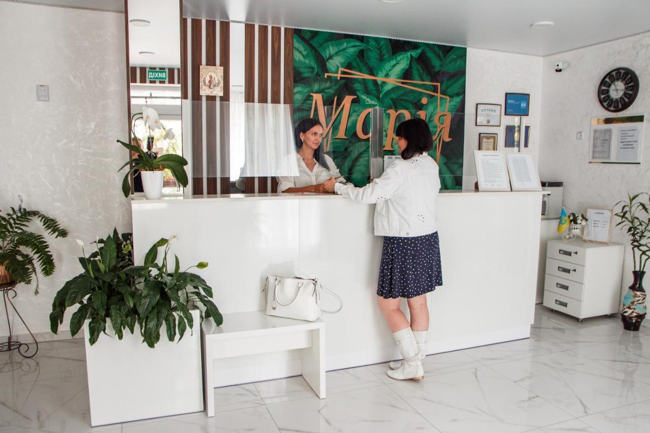 Hotel Гостинний Двір "Марія" Kropywnycki Zewnętrze zdjęcie