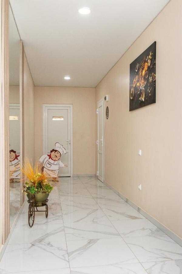 Hotel Гостинний Двір "Марія" Kropywnycki Zewnętrze zdjęcie