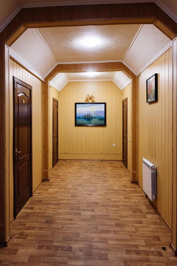 Hotel Гостинний Двір "Марія" Kropywnycki Zewnętrze zdjęcie